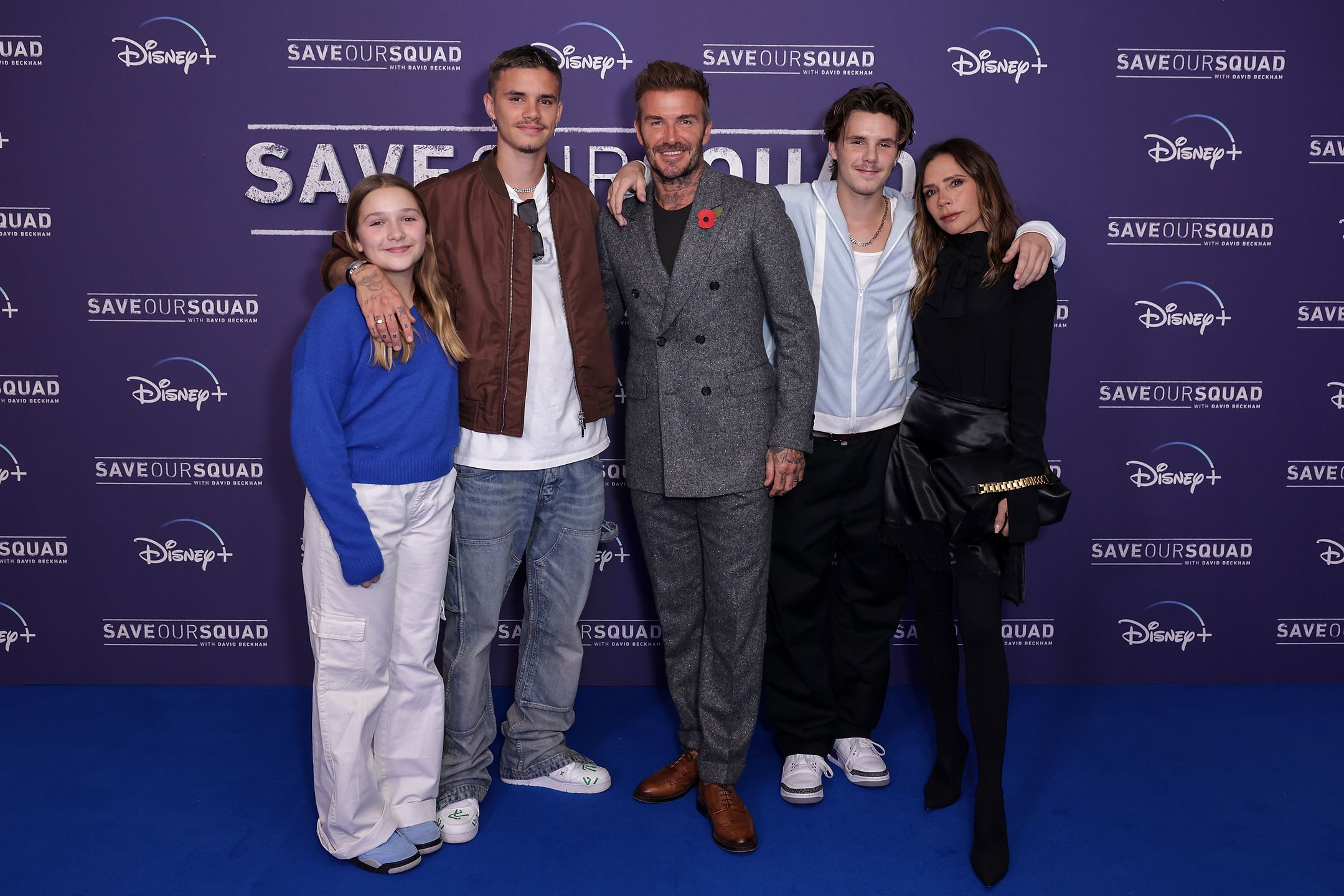 Disney+ 'Save Our Squad With David Beckham' - Exclusive ScreeningLONDON, ENGLAND - NOVEMBER 01: (L to R) Harper Beckham, Romeo Beckham, David Beckham, Cruz Beckham and Victoria Beckham attend exclusive screening event for the new Disney+ Original Series SAVE OUR SQUAD WITH DAVID BECKHAM launching on 9th November at Odeon Luxe West End on November 1, 2022 in London, England. (Photo by David M. Benett/Dave Benett/Getty Images for Disney+)Dave Benettbestof, topix