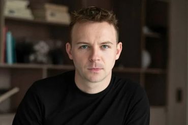 Damian Szymański kieruje Biznes Enter