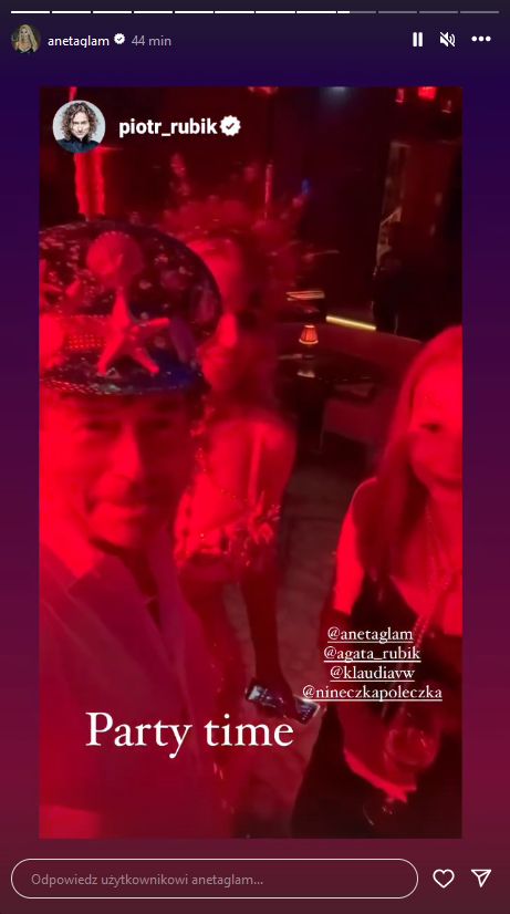 Agata i Piotr Rubikowie bawią się na imprezie halloweenowej z Anetą Glam