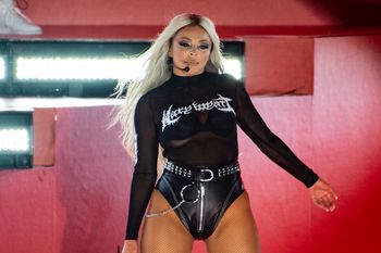 Walczy o życie córek. Jesy Nelson apeluje o badania SMA1 dla noworodków