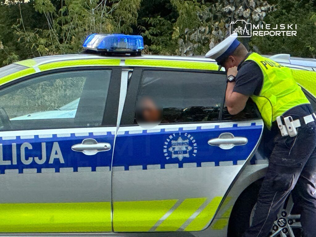 Warszawa: Zatrzymanie obywatelskie na Targówku. Kierująca ma blisko 3,5 promila alkoholu