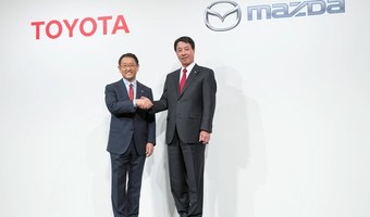 Toyota i Mazda: giganci cz siy