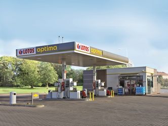 Lotos zwiększa sprzedaż paliw, specjalna oferta dla małych firm