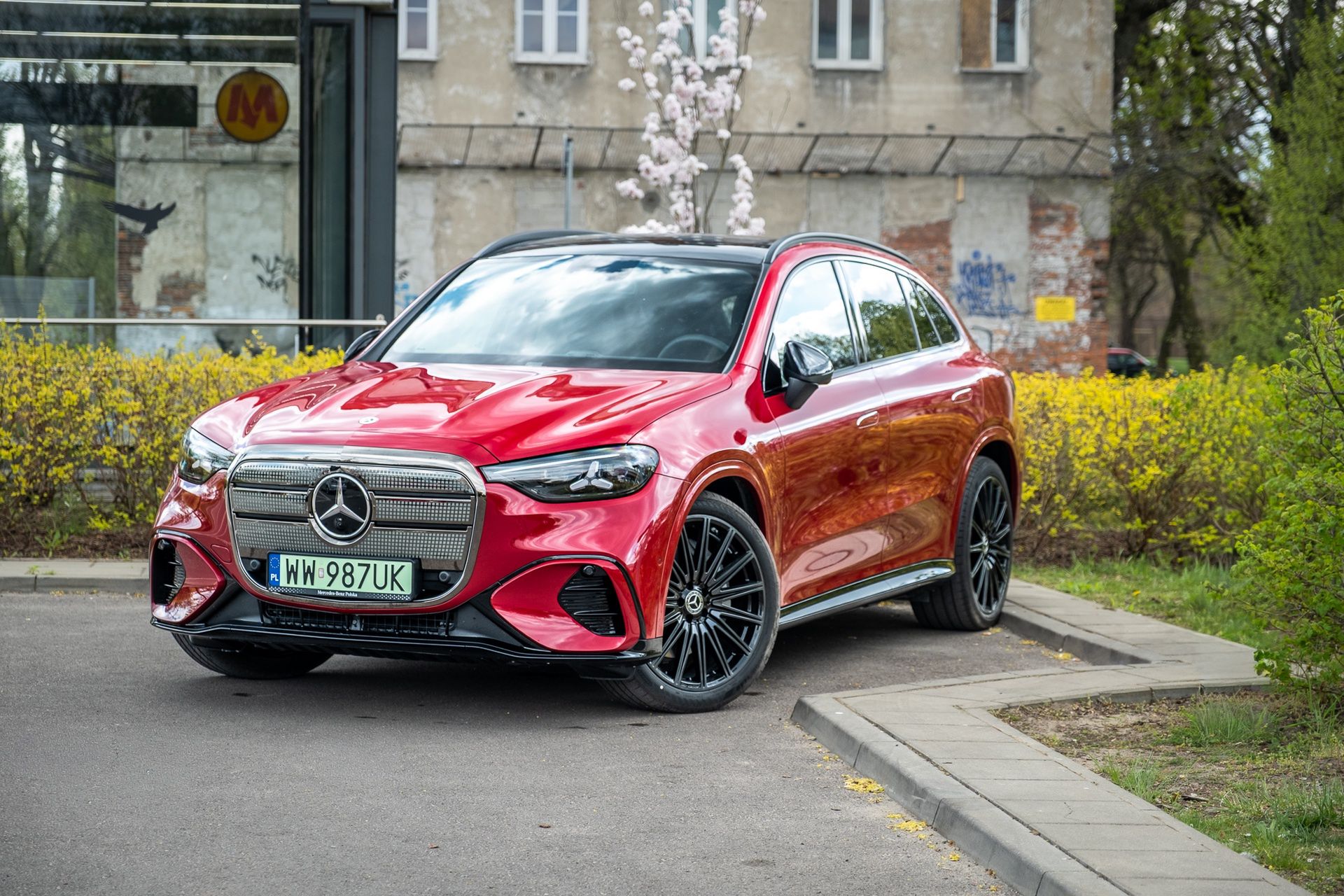 Mercedes-Benz GLC 400 EQ (2026)