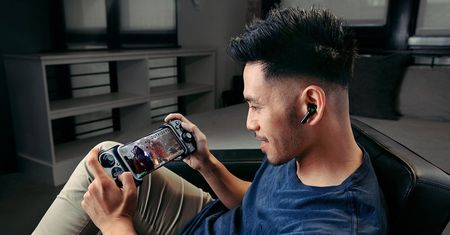 Razer chce uprzyjemnić granie na iPhone'ach