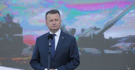Tramwaje, czołgi i Pegasus. MON kupuje czołgi od firmy podejrzewanej o korupcję?