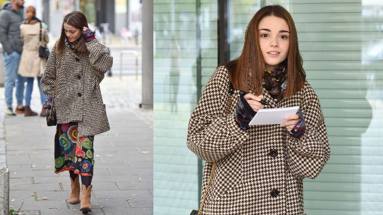 Alicja Wieniawa-Narkiewicz rozdaje autografy pod studiem TVN