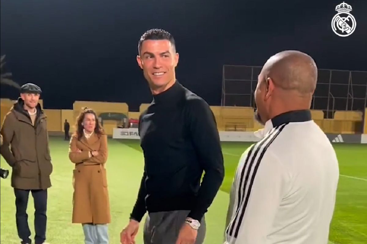 Cristiano Ronaldo returned to Real Madrid. He met a few stars.