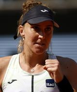 Trzysetowy bój debiutantek w ćwierćfinale Rolanda Garrosa. Znamy kolejną półfinalistkę