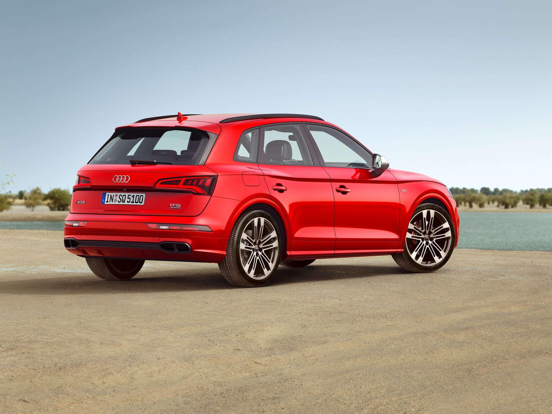 Audi Q5 5