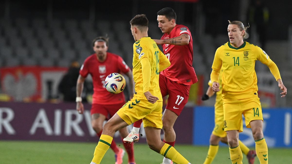 PAP / Piotr Nowak / Na zdjęciu: Bartosz Slisz nie zagra przeciwko Holandii