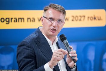 Gigamajątek i aktor zalegający z pożyczką. Oświadczenie Przemysława Wiplera