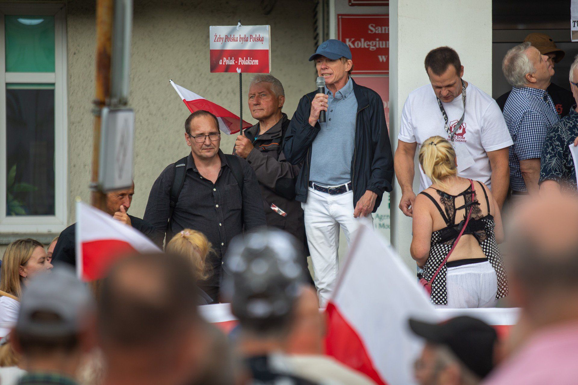 Marsz przeciwko imigrantom w Słupsku.