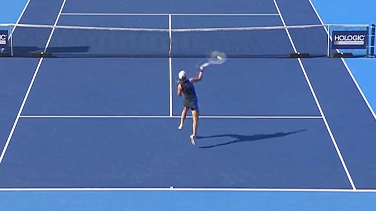 Twitter / CANAL+ Sport / Na zdjęciu: setbol Igi Świątek