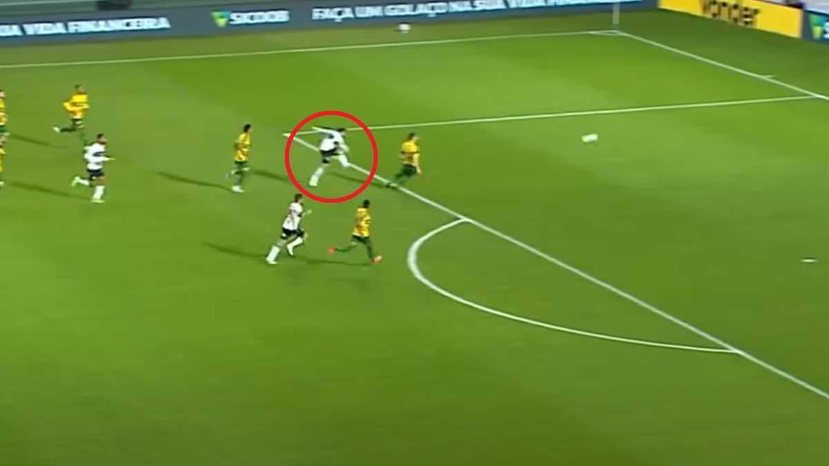 YouTube / ESPN Brasil / Na zdjęciu: gol Josue
