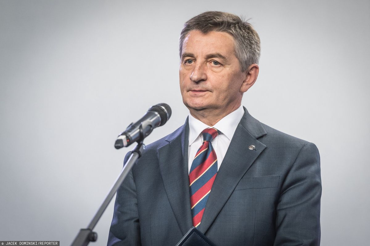 Zarzuty ws. lotów Marka Kuchcińskiego usłyszała osoba, która ujawniła przestępstwo dot. nadużyć 