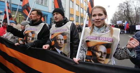 Kryzys na Krymie. Były szef czeskiego MSZ porównuje Putina do Hitlera