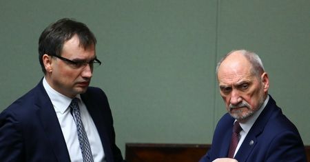 Paweł Kukiz wbił szpilę Zbigniewowi Ziobrze i Antoniemu Macierewiczowi