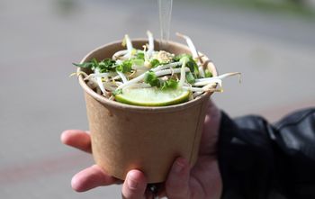 Toruń: Najlepsze azjatyckie restauracje. Co polecają mieszkańcy?
