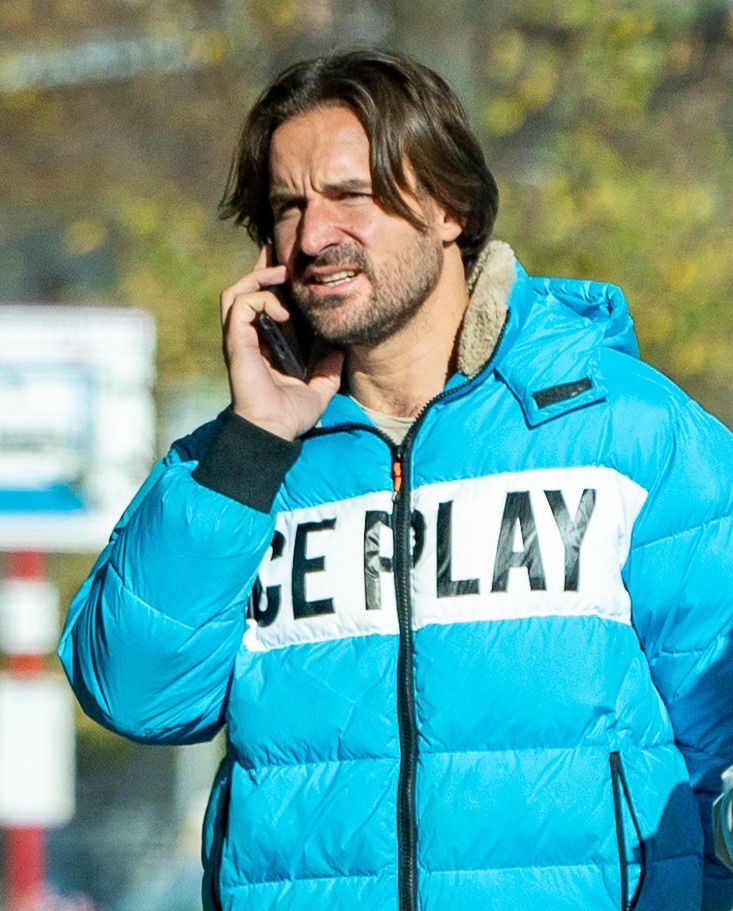 Piotr Stramowski "przyłapany" z ukochaną na mieście