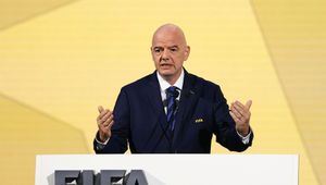 Uderzyli pięścią w stół. Jest skarga na FIFA do Komisji Europejskiej