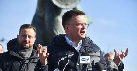 Odchodzą od Hołowni. Polityk przekonuje, że "wie dlaczego"