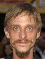 Mackenzie Crook i buk Petera Sellersa