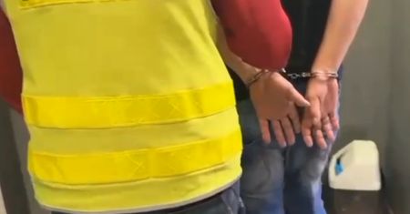 Dramat w pociągu. Upatrzył sobie kobietę, ona zadzwoniła po chłopaka