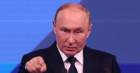Putin chce eskorty myśliwców. "Kuriozalna prośba"