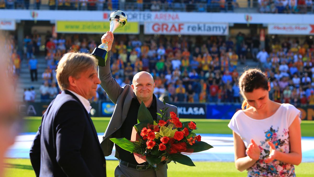 WP SportoweFakty / Tomasz Fąfara / Maciej Bartoszek podczas oficjalnego pożegnania na stadionie Korony