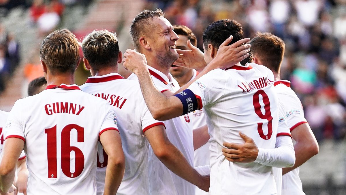 Zdjęcie okładkowe artykułu: Getty Images / Sylvain Lefevre / Na zdjęciu: radość reprezentantów Polski po golu Roberta Lewandowskiego przeciwko Belgii