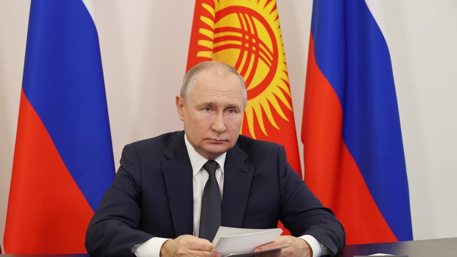 Russian President Vladimir Putin attends a ceremony to launch the construction of three Russian-language secondary schools in Kyrgyzstan, via a video link in Solnechnogorsk, Moscow region, Russia, 01 September 2023. EPA/MIKHAEL KLIMENTYEV/SPUTNIK/KREMLIN POOL MANDATORY CREDIT Dostawca: PAP/EPA.