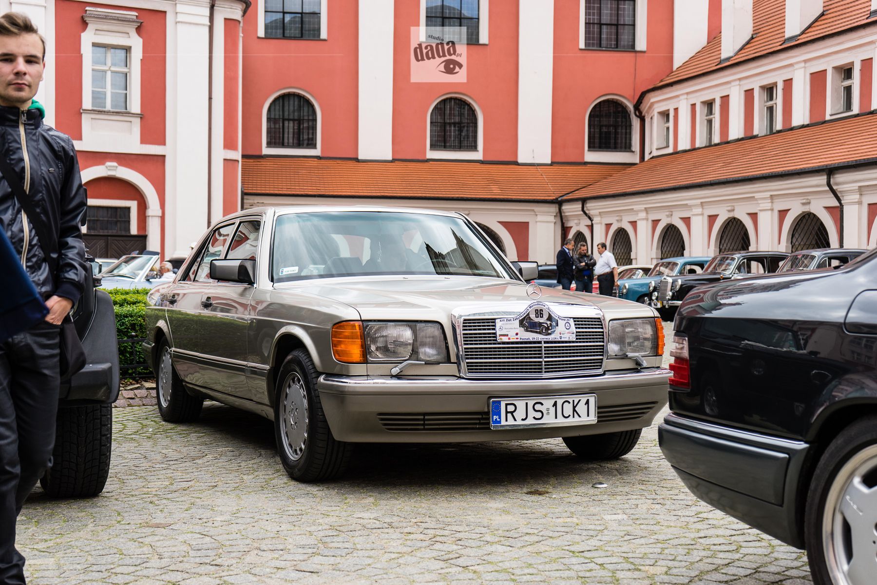 Mercedes W126