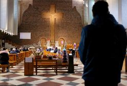 Biskupi zachęcają do wizyt w kościele. Ekspert komentuje