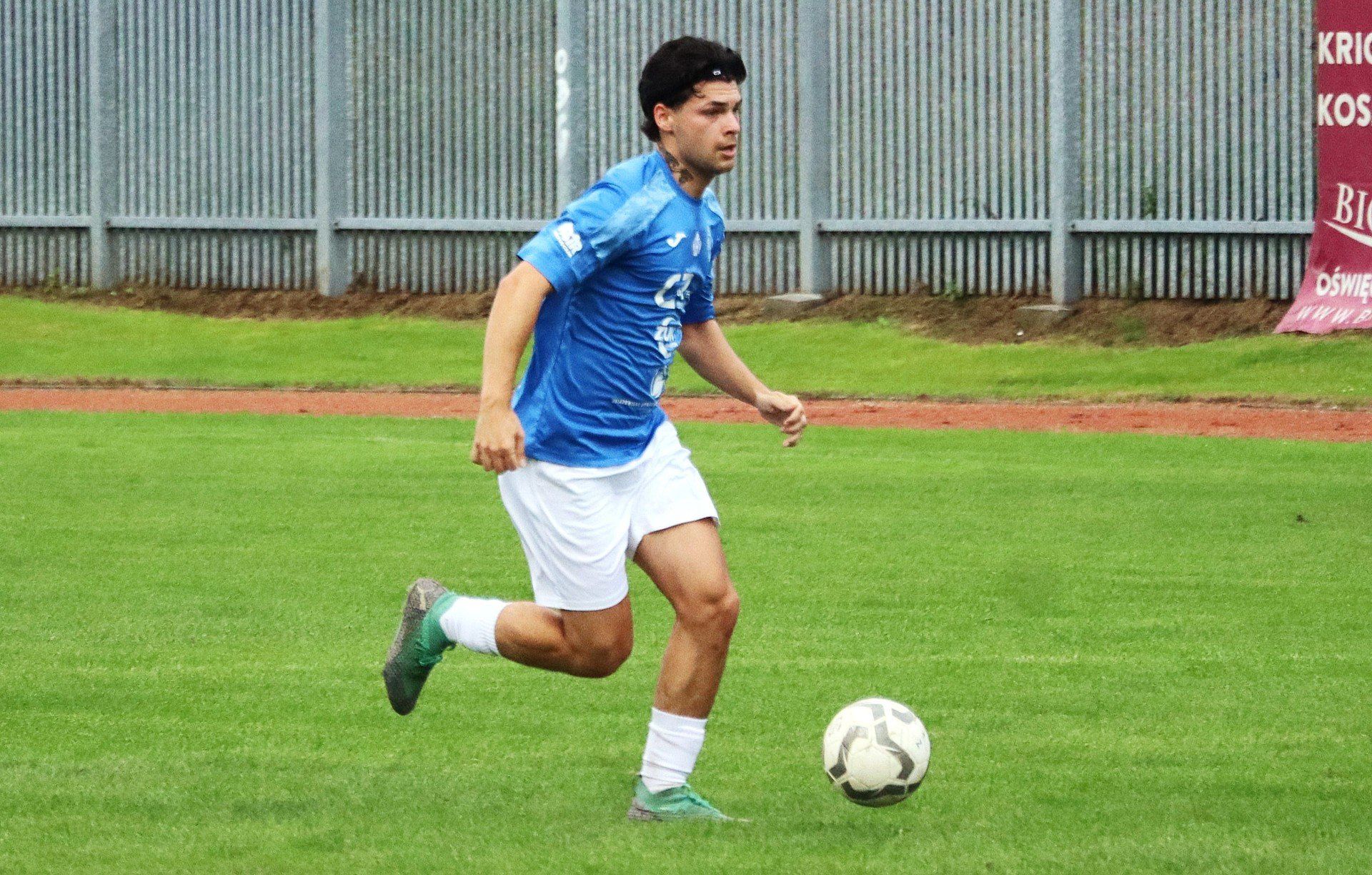 V liga piłkarska, zachód: Unia Oświęcim - KS Chełmek 1:2