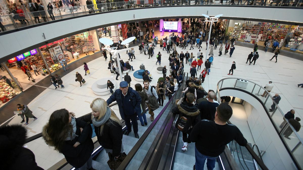 Koniec z niedzielnymi wycieczkami do galerii. Od marca w niektóre niedziele sklepy będą zamknięte