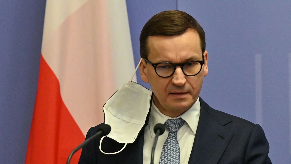 Komisja Europejska — jak wynika z nieoficjalnych informacji — ma przygotowywać się do potrącenia pierwszej transzy kar za Turów 