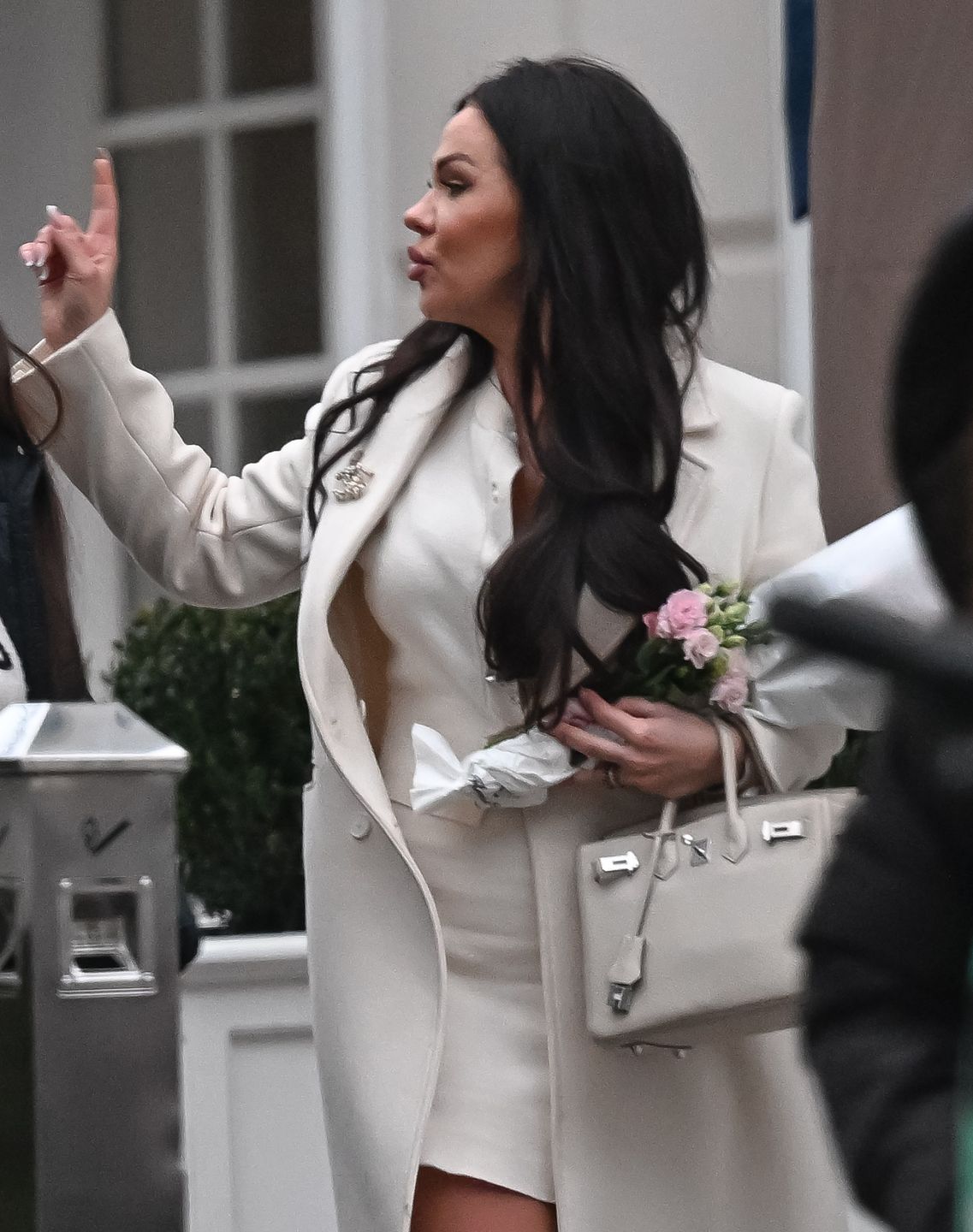 Sylwia Bomba z kosmicznie drogą torebką