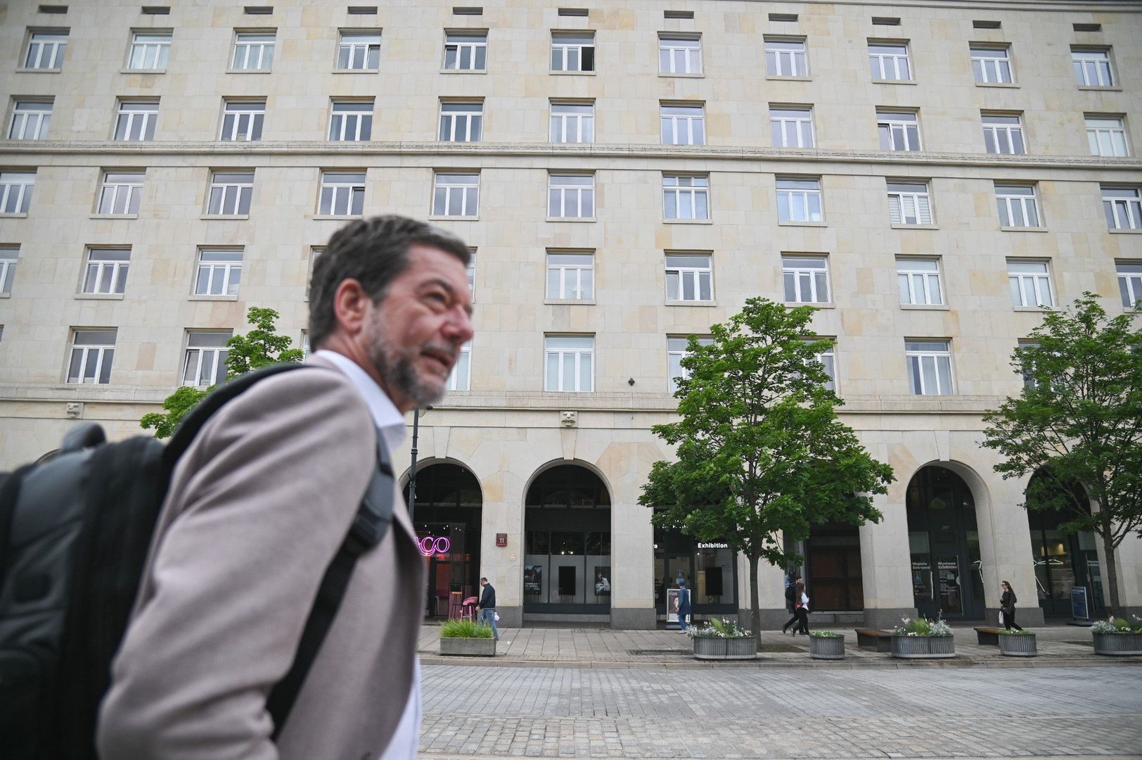 Dom Bez Kantów przy Krakowskim Przedmieściu