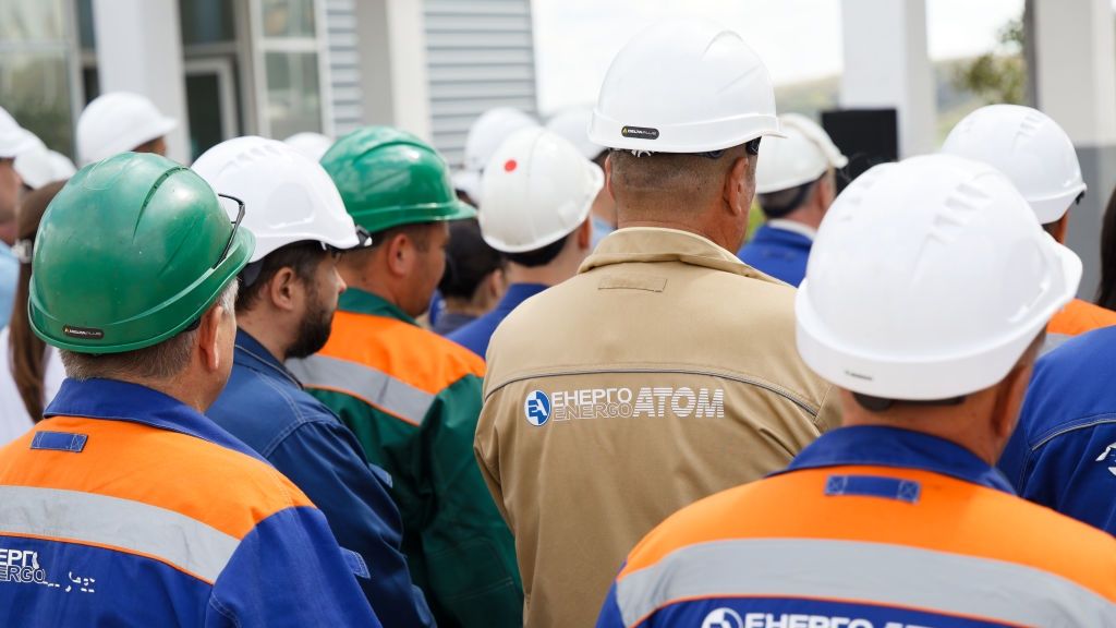 Startup Of A Nuclear Reactor In Ukraine After Repair
YUZHNOUKRAINSK, UKRAINE, - AUGUST 7: Employees of the concern Energoatom at South Ukraine Nuclear Power Plant on August 7, 2023 in Yuzhnoukrainsk, Ukraine. The next power unit of the nuclear plant was connected to the power grid after scheduled repairs. (Photo by Dmytro Larin/Global Images Ukraine via Getty Images)
Global Images Ukraine