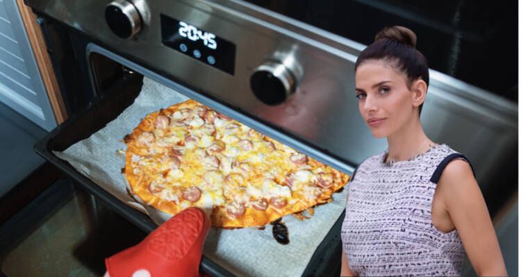 Weronika Rosati uwielbia się zajadać tą nietypową pizzą. Nie ma w niej ani grama mąki