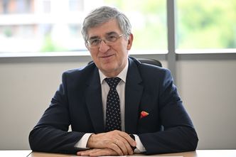 Prezes ZUS ostrzega przed skutkami zmian w 800 plus dla cudzoziemców