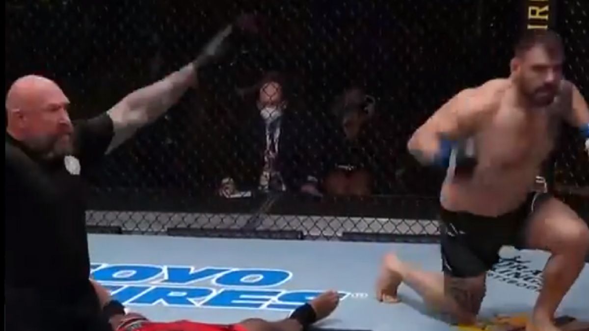 Zdjęcie okładkowe artykułu: Twitter /  / Jarijs Danho ciężko znokautował rywala na gali UFC Vegas 23