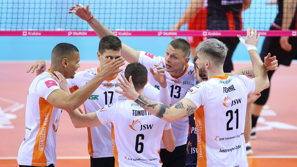 PAP / Łukasz Gągulski  / Na zdjęciu: siatkarze Jastrzębskiego Węgla
