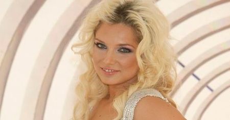Liszowska rozpaczliwie szuka niani. Chce by znała...