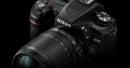 Nikon D7500 - lustrzanka APC-C średniego segmentu co się zowie
