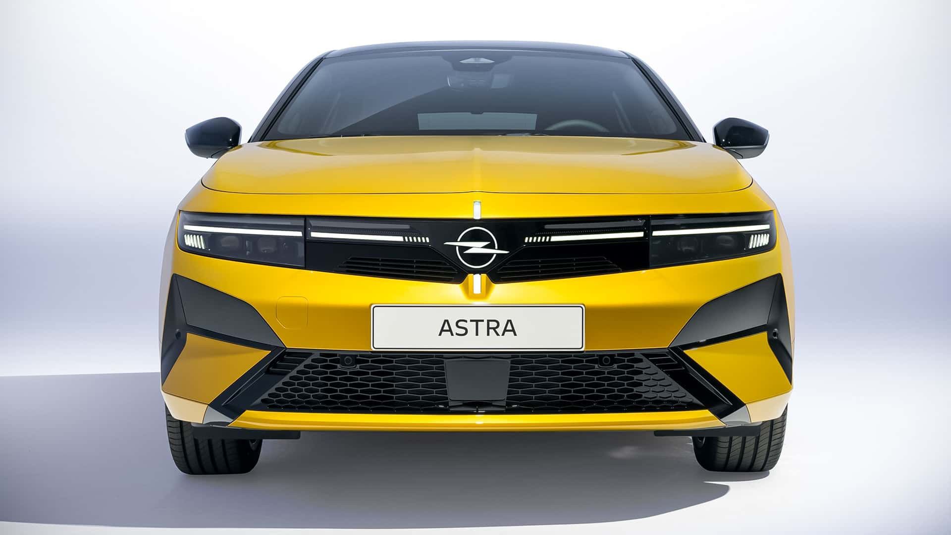 Odświeżony Opel Astra