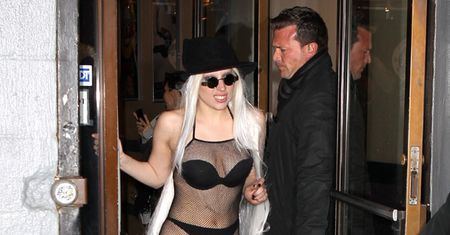 Gaga CHWALI się ciałem!