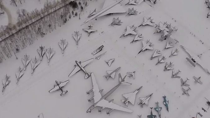 Film dnia. Dron nad rosyjskim muzeum samolotów 1