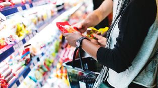 Fuzja dwóch gigantów handlu. Polacy świetnie znają ich produkty